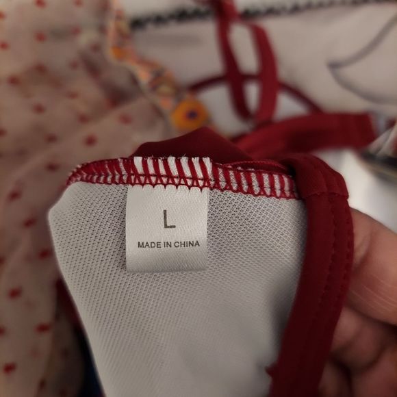 Red Wine Unique Long-Sleeve Paneled Swimsuit - Picture 13 of 13